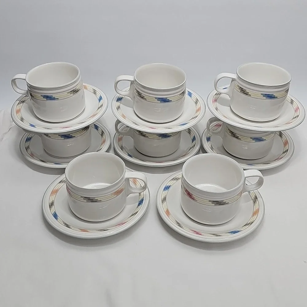 Studio Nova Villager Mesa Set Service 8‎ VTG MCM Dinnerware Plates Retro